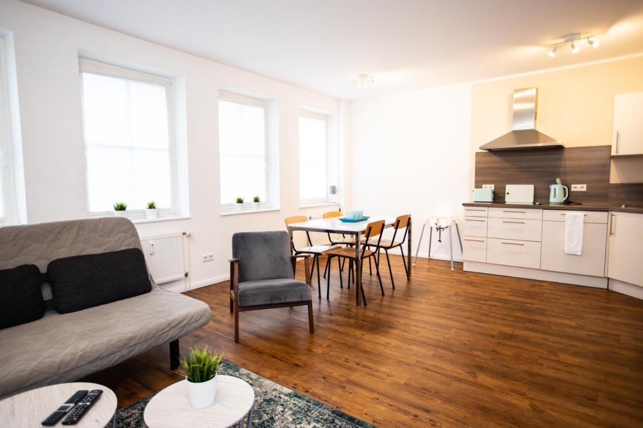 Moderne 2-Zimmer Wohnung! Wlan Und Netflix Inklusive! Zentral Gelegen In Der Historischen Altstadt! 施塔德 外观 照片