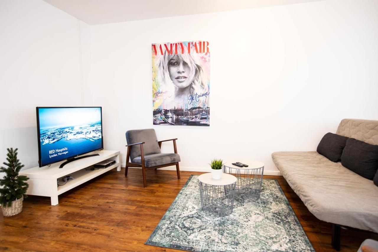 Moderne 2-Zimmer Wohnung! Wlan Und Netflix Inklusive! Zentral Gelegen In Der Historischen Altstadt! 施塔德 外观 照片