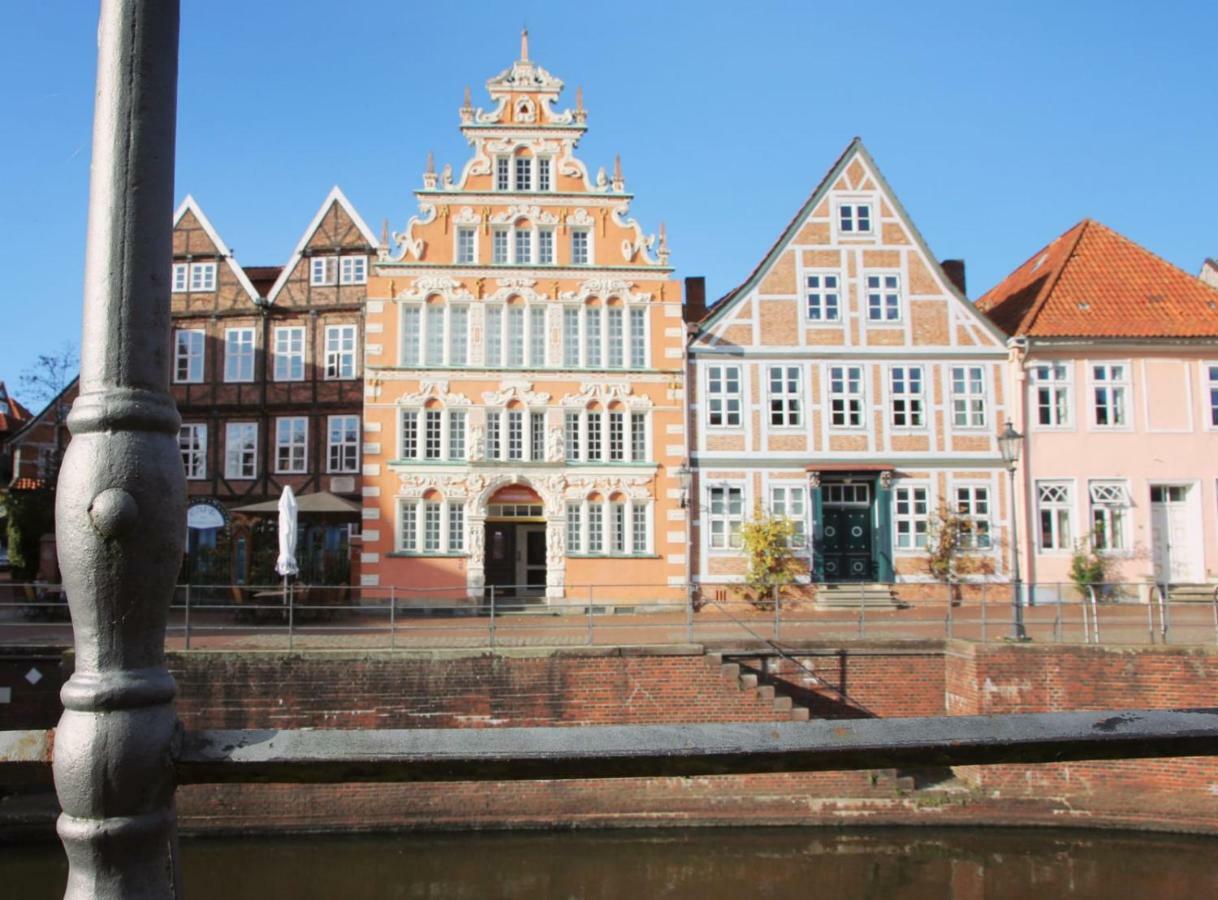 Moderne 2-Zimmer Wohnung! Wlan Und Netflix Inklusive! Zentral Gelegen In Der Historischen Altstadt! 施塔德 外观 照片